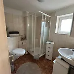 Happynest Apartment *